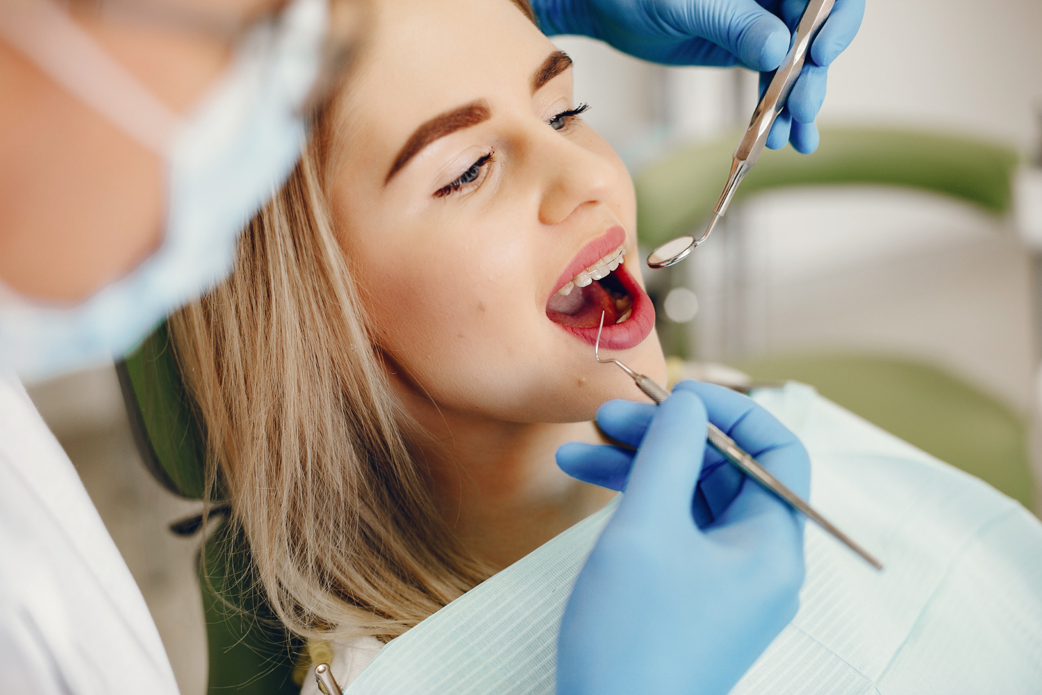 Ortodoncia Vs. Endodoncia Ortodoncia Vs. Endodoncia