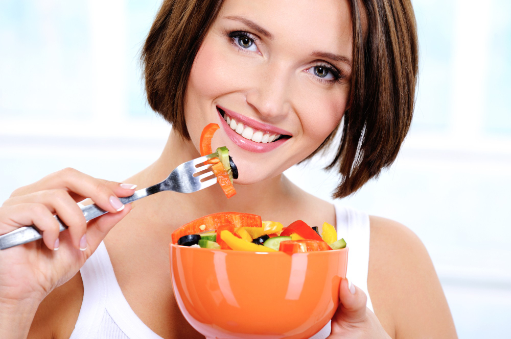 10 Alimentos que ayudan a la salud bucal