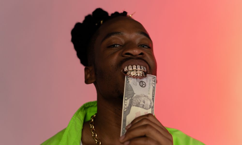 Grillz: Estilo Y Brillo Para Tus Dientes 2 Materiales y diseños de los grillz