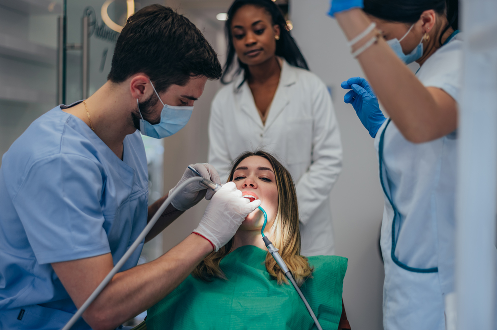 Orígenes del Apiñamiento Dental